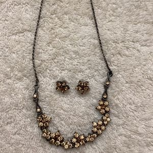 ⭐️ Antique Look Necklace/Earrings Set